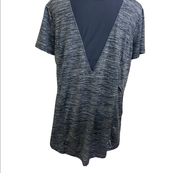 Athleta Womens athletic split side mesh back short sleeve top size medium - Picture 8 of 13